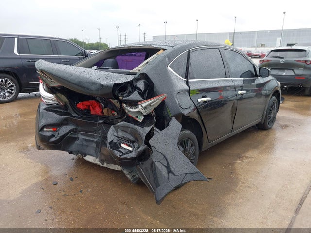 2017 Nissan SENTRA S 照片 4