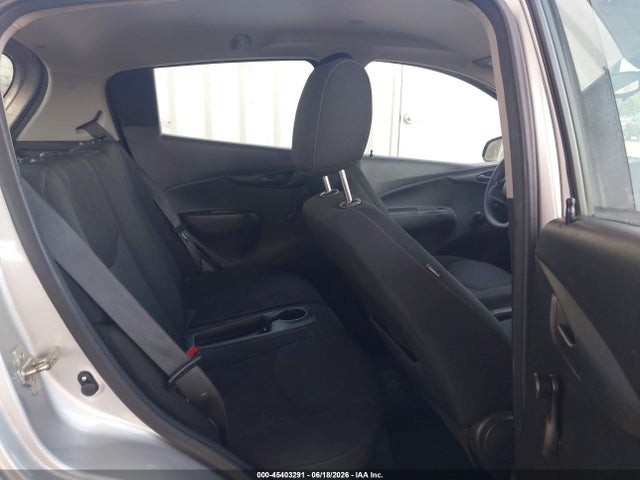 صورة 8 لـ 2017 Chevrolet SPARK LS CVT