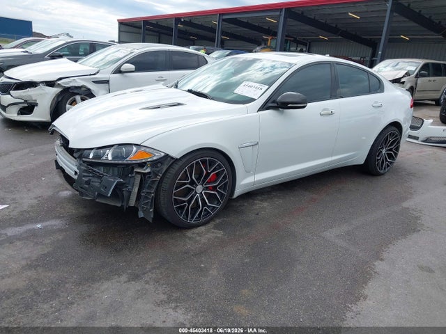 2015 Jaguar XF 5.0L SUPERCHARGED 照片 2