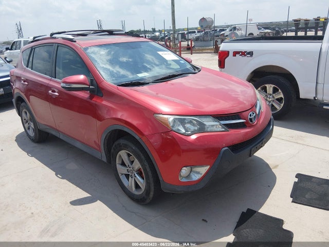 2015 TOYOTA RAV4 XLE