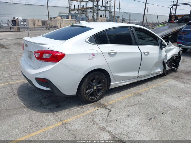 2017 Chevrolet CRUZE LT AUTO 照片 4