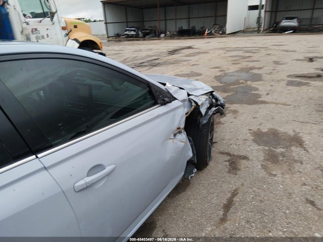 2023 Nissan ALTIMA SR FWD 照片 6