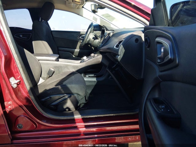 2015 Chrysler 200 LIMITED 照片 5