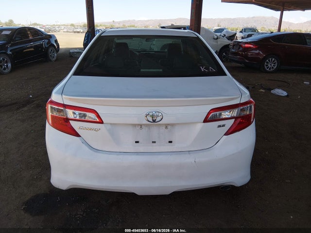 2014 Toyota CAMRY SE 缩略图 15