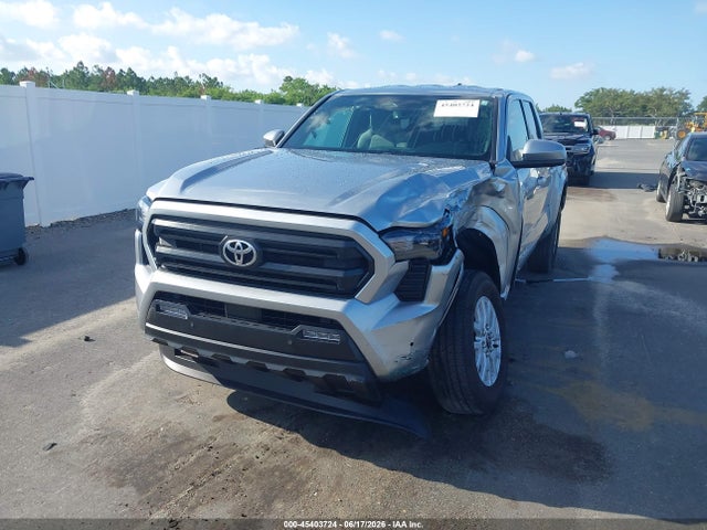 2024 Toyota TACOMA SR5 照片 2