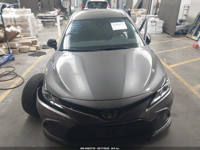 2024 Toyota CAMRY LE thumbnail 12