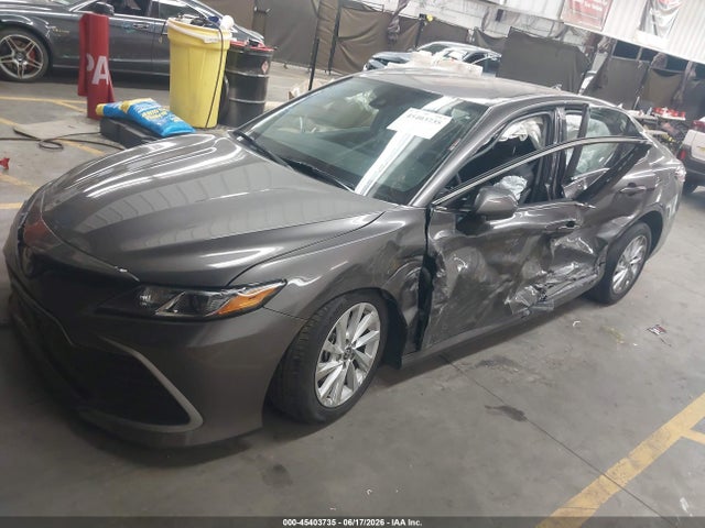 2024 Toyota CAMRY LE 照片 2