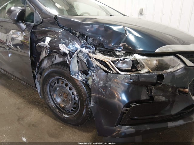 صورة 6 لـ 2016 Chevrolet CRUZE LS MANUAL