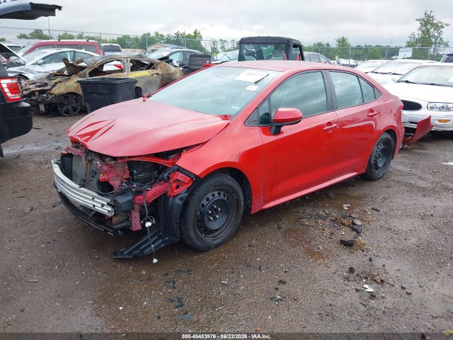 2020 Toyota COROLLA LE photo 2