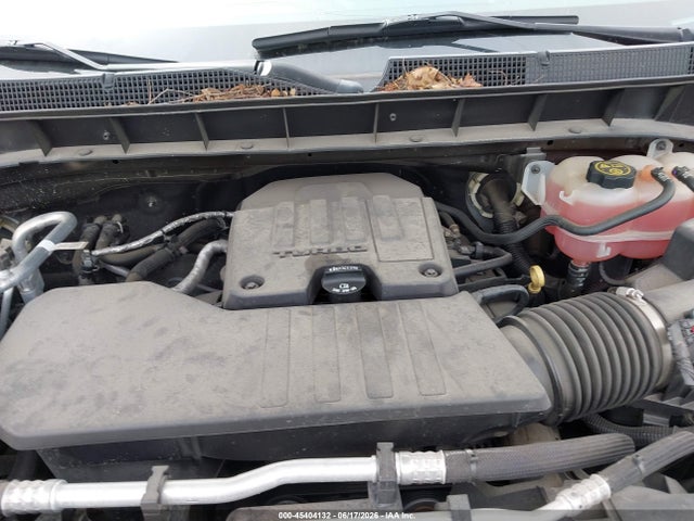 2020 Chevrolet SILVERADO 1500 照片 10