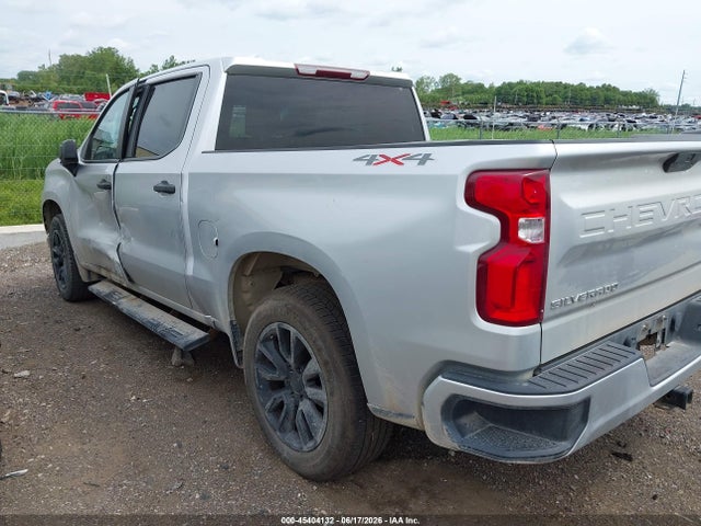 2020 Chevrolet SILVERADO 1500 照片 3