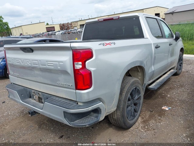 2020 Chevrolet SILVERADO 1500 照片 4