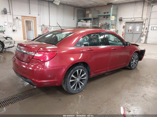 صورة 4 لـ 2012 Chrysler 200 S