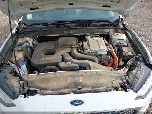 صورة 10 لـ 2018 FORD FUSION HYBRID S