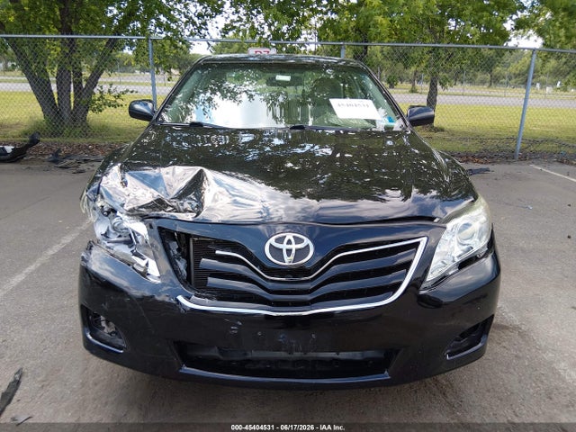 صورة 6 لـ 2010 Toyota CAMRY