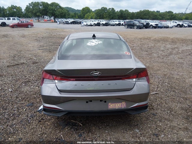 2023 Hyundai ELANTRA SE 缩略图 17