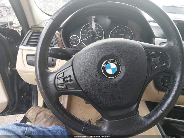 2013 BMW 328I XDRIVE 缩略图 18