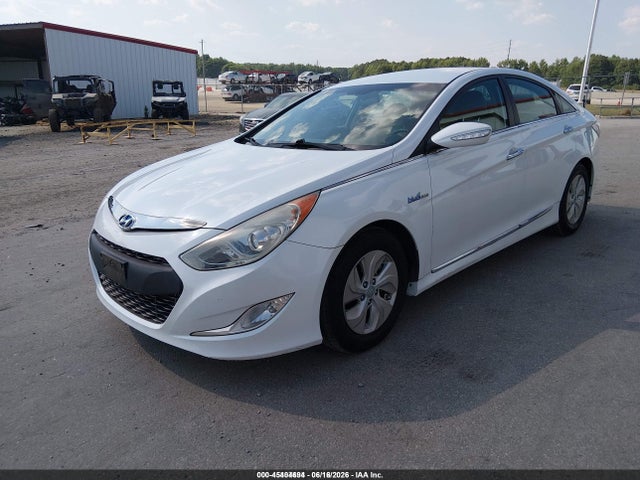 2015 Hyundai SONATA HYBRID — фото 2