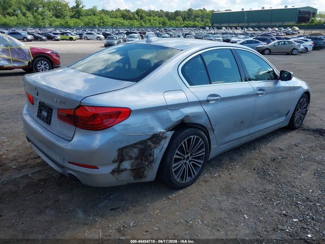 صورة 4 لـ 2019 BMW 530I XDRIVE