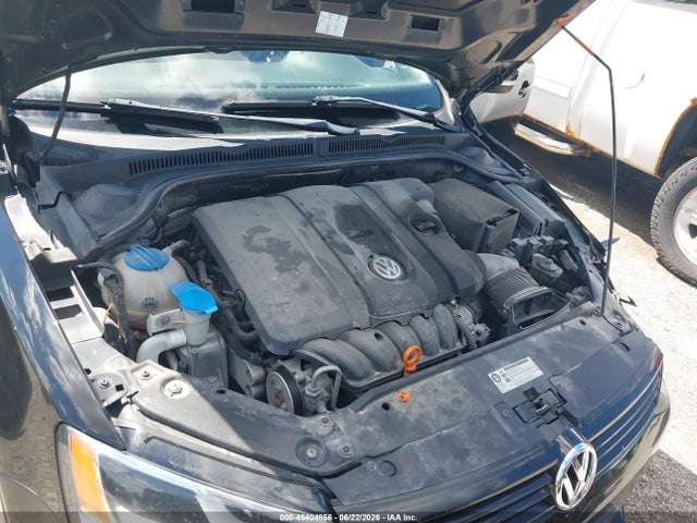 صورة 10 لـ 2011 Volkswagen JETTA 2.5L SE
