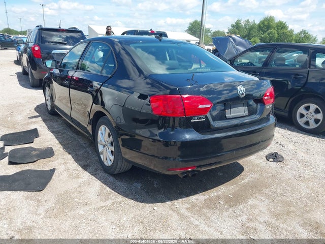صورة 3 لـ 2011 Volkswagen JETTA 2.5L SE