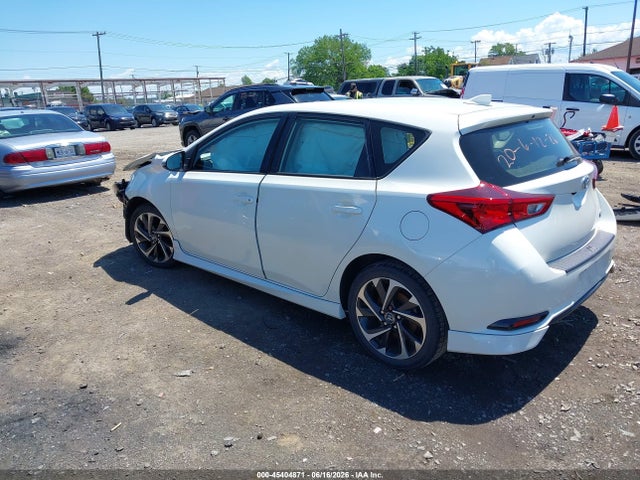 2018 Toyota COROLLA IM 照片 3