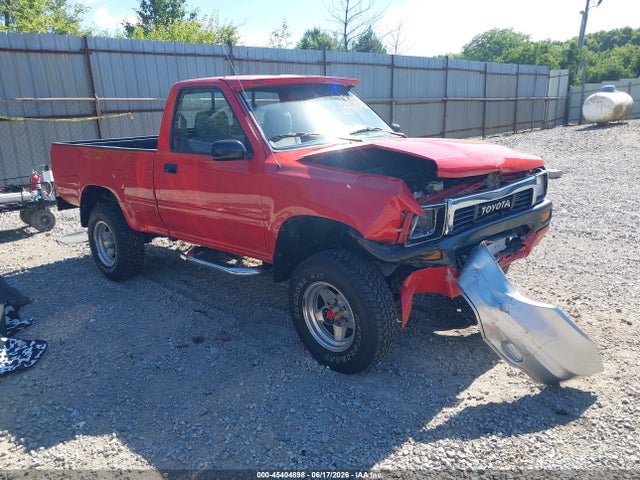 1990 TOYOTA PICKUP 1/2 TON SHT WHEELBASE DLX