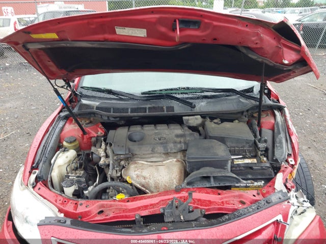 2011 Toyota CAMRY LE photo 10