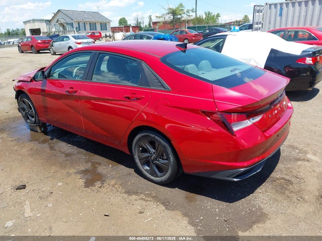 2021 Hyundai ELANTRA SEL 照片 3