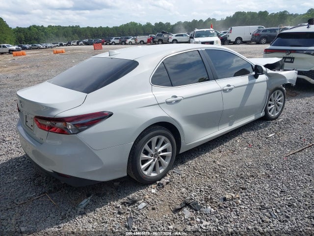 2024 Toyota CAMRY LE — фото 4