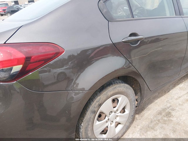 صورة مصغرة 14 لـ 2017 KIA FORTE LX