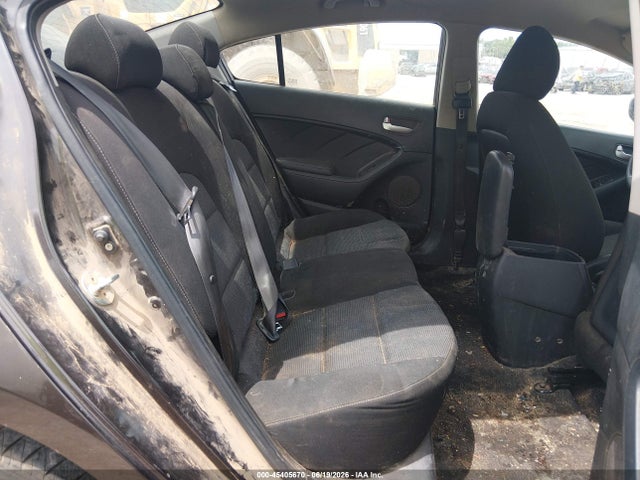 2017 KIA FORTE LX photo 8