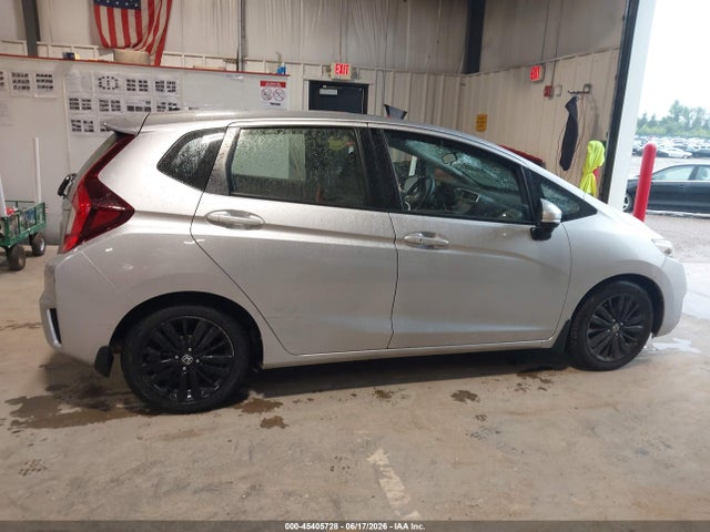 صورة مصغرة 13 لـ 2016 Honda FIT EX