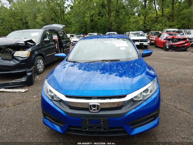 2018 Honda CIVIC LX thumbnail 13