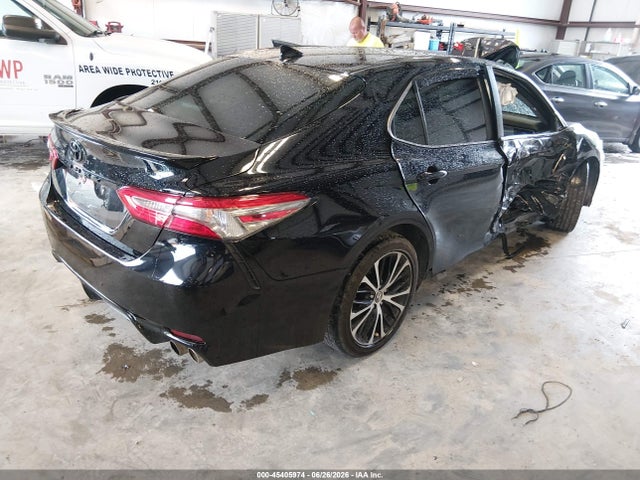 صورة 4 لـ 2019 Toyota CAMRY SE