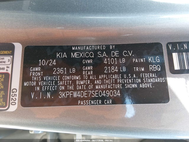 صورة 9 لـ 2025 KIA K4 GT-LINE