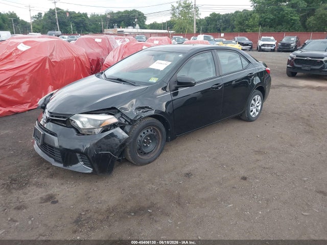 2015 Toyota COROLLA LE 照片 2