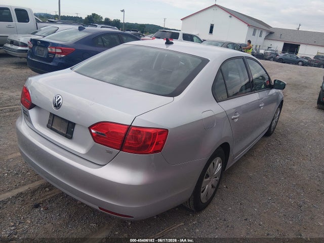 2014 Volkswagen JETTA 1.8T SE — фото 4