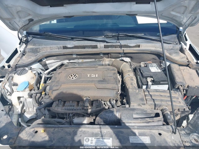 صورة 10 لـ 2017 Volkswagen JETTA GLI