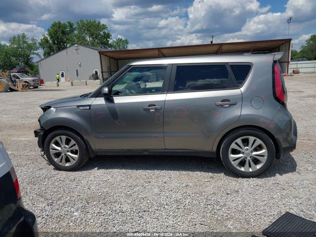 2015 KIA SOUL + thumbnail 15
