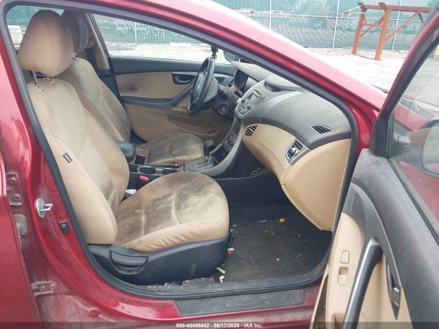 صورة 5 لـ 2013 Hyundai ELANTRA GLS