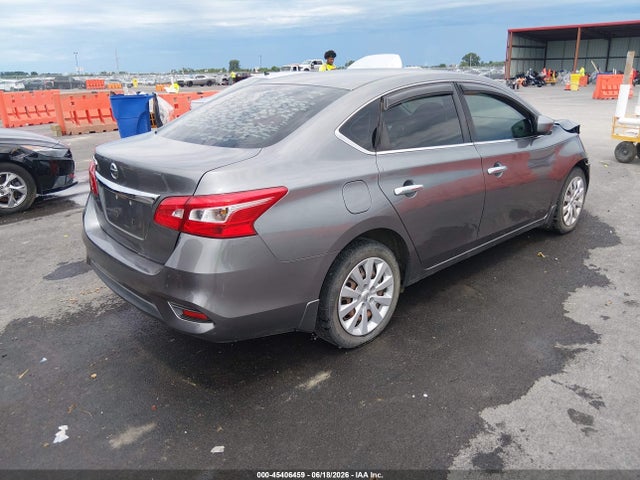 2017 Nissan SENTRA S — фото 4
