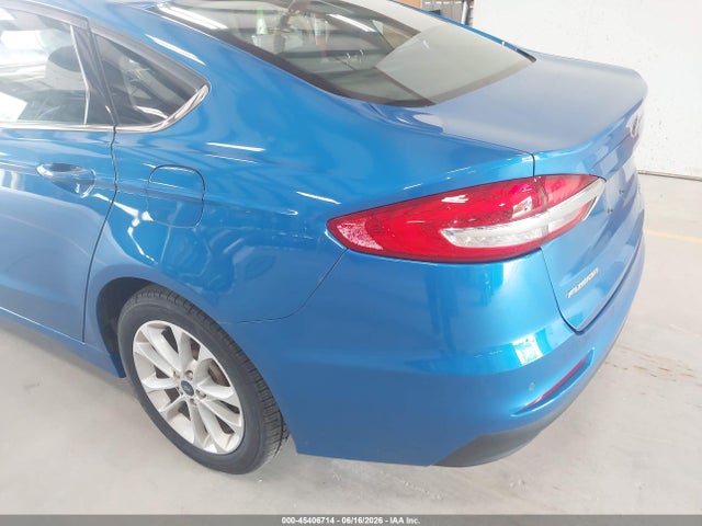 صورة 3 لـ 2020 FORD FUSION HYBRID SE