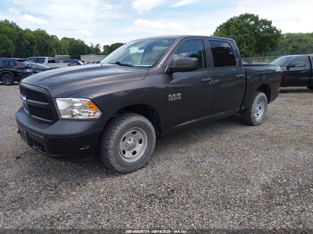 2016 RAM 1500 TRADESMAN — фото 2