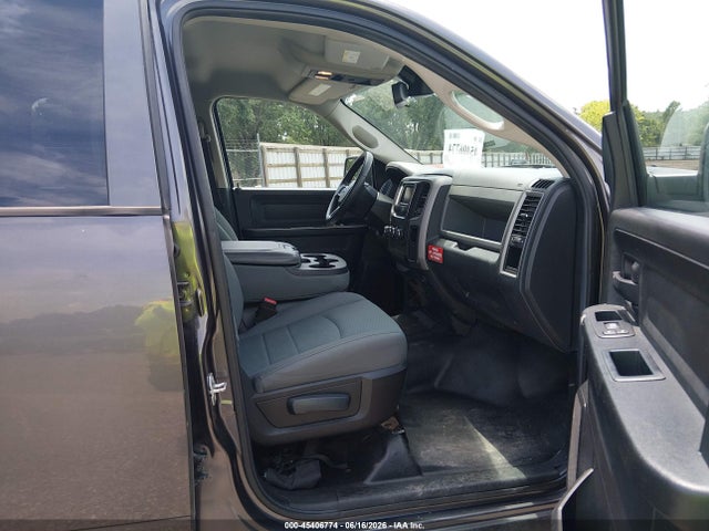2016 RAM 1500 TRADESMAN — фото 5