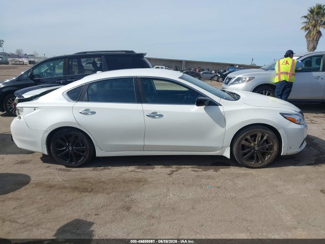 2018 Nissan ALTIMA 2.5 SR — миниатюра 13