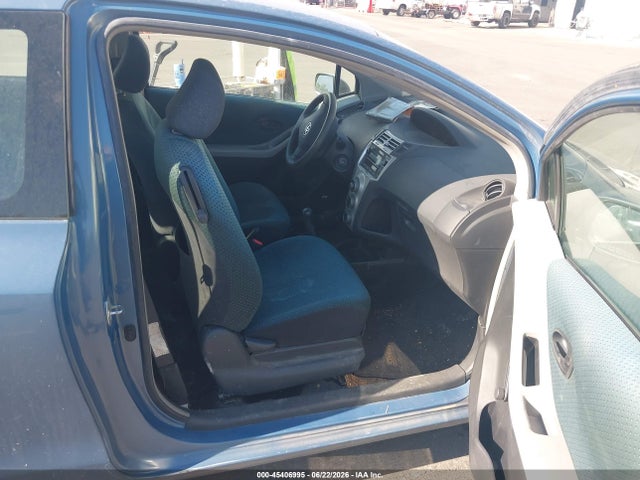 2008 Toyota YARIS photo 5