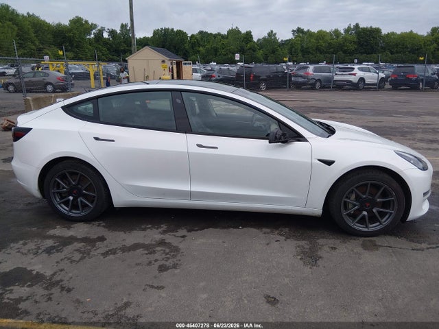 2022 Tesla MODEL 3 LONG RANGE DUAL MOTOR ALL-WHEEL DRIVE 缩略图 13