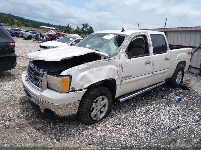 صورة 2 لـ 2011 GMC SIERRA 1500 SLE