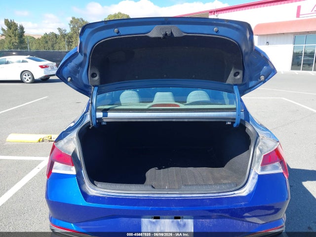 2021 Hyundai ELANTRA SE 缩略图 12